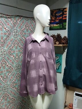 32 Degrees Lavender & Purple Plaid Button-Up Shirt, Size XL